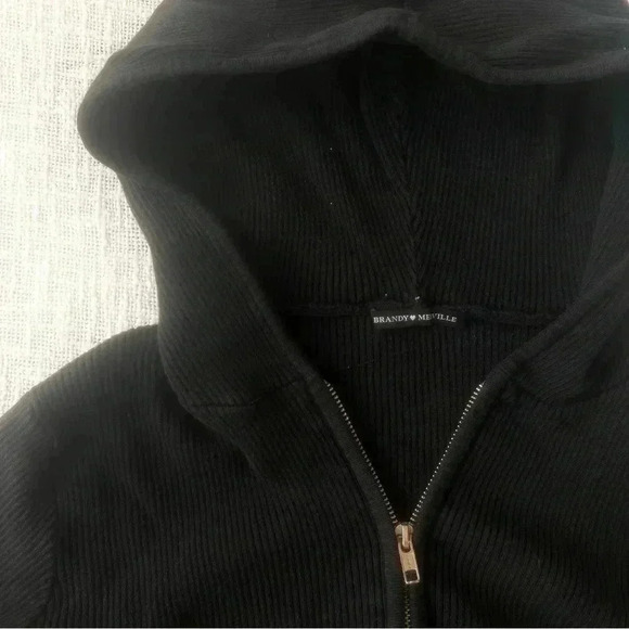 Brandy Arden Zip Up - Picture 3 of 3